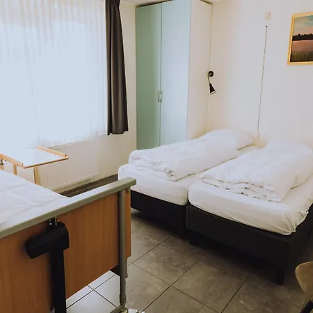 펜션 House By Uitgeestermeer With Garden, Cleaning Included *